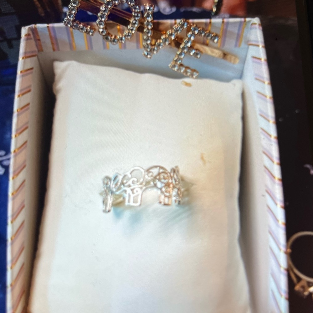 Elephant ring